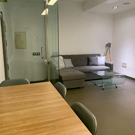 Estudio Puerta Del Sol Aguilar Luaran gambar