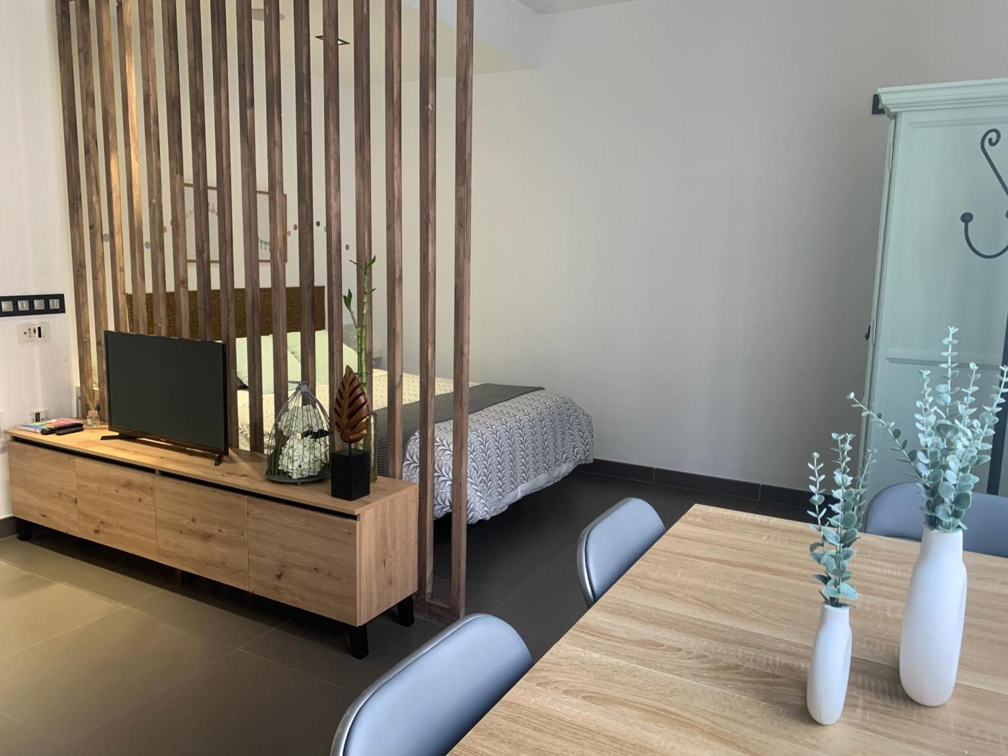 Estudio Puerta Del Sol Aguilar Luaran gambar